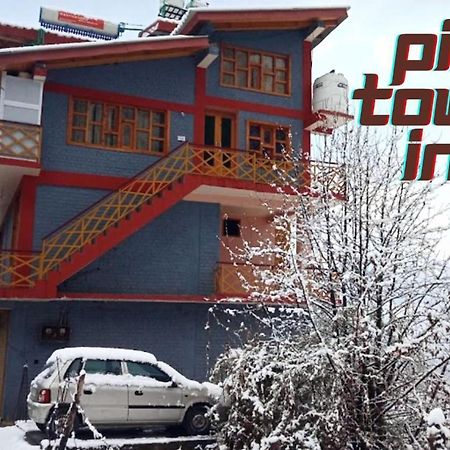 Pine Tower Inn Манали Экстерьер фото